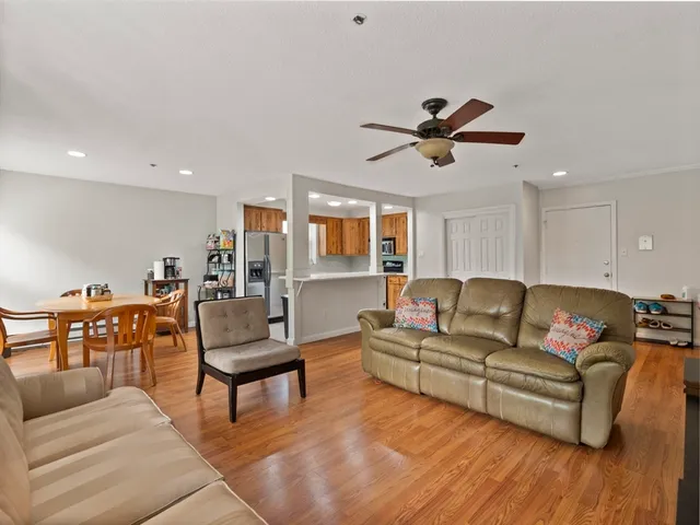 $339,900 | 977 Westford Street, Unit 4, Lowell, MA 01851