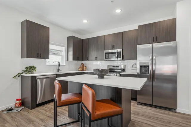 $2,875 | 10030 Diffley Court, Inver Grove Heights, MN 55077