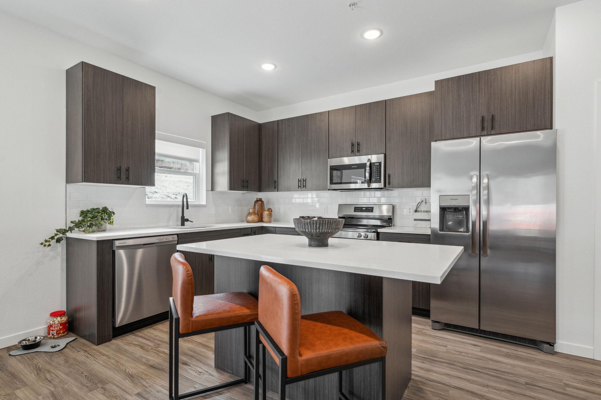 10030 Diffley Court Inver Grove Heights, MN 55077 - Photo 4 of 27