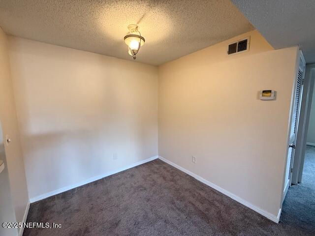 10200 Belle Rive Boulevard, Unit 69 Jacksonville, FL 32256 - Photo 9 of 27 a view of a livingroom with a window
