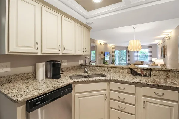$6,300 | 1326 Siesta Bayside Drive, Unit 1326D, Sarasota, FL 34242