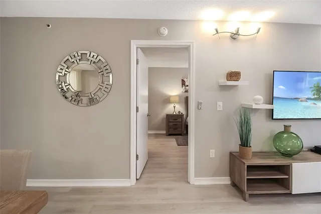 $6,300 | 1326 Siesta Bayside Drive, Unit 1326D, Sarasota, FL 34242