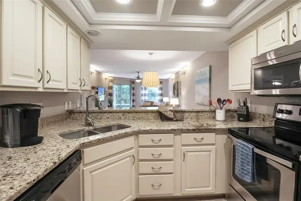 $6,300 | 1326 Siesta Bayside Drive, Unit 1326D, Sarasota, FL 34242