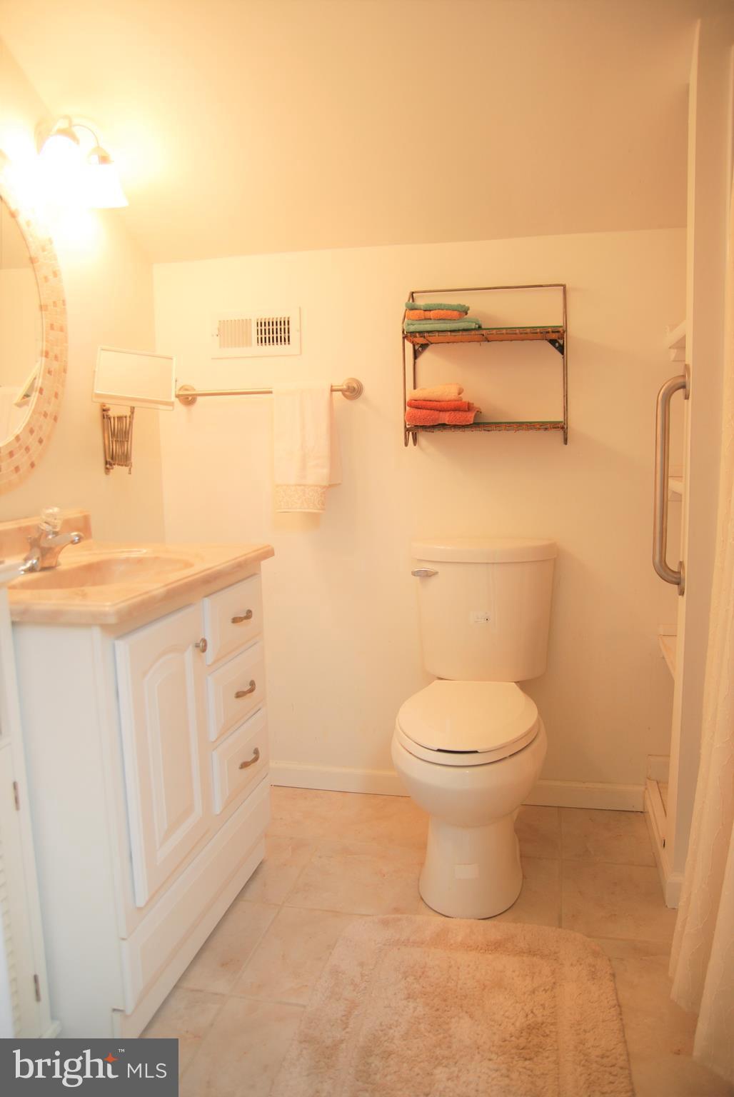 50705 Holly Point Road Dameron, MD 20628 - Photo 20 of 25 third floor full bath
