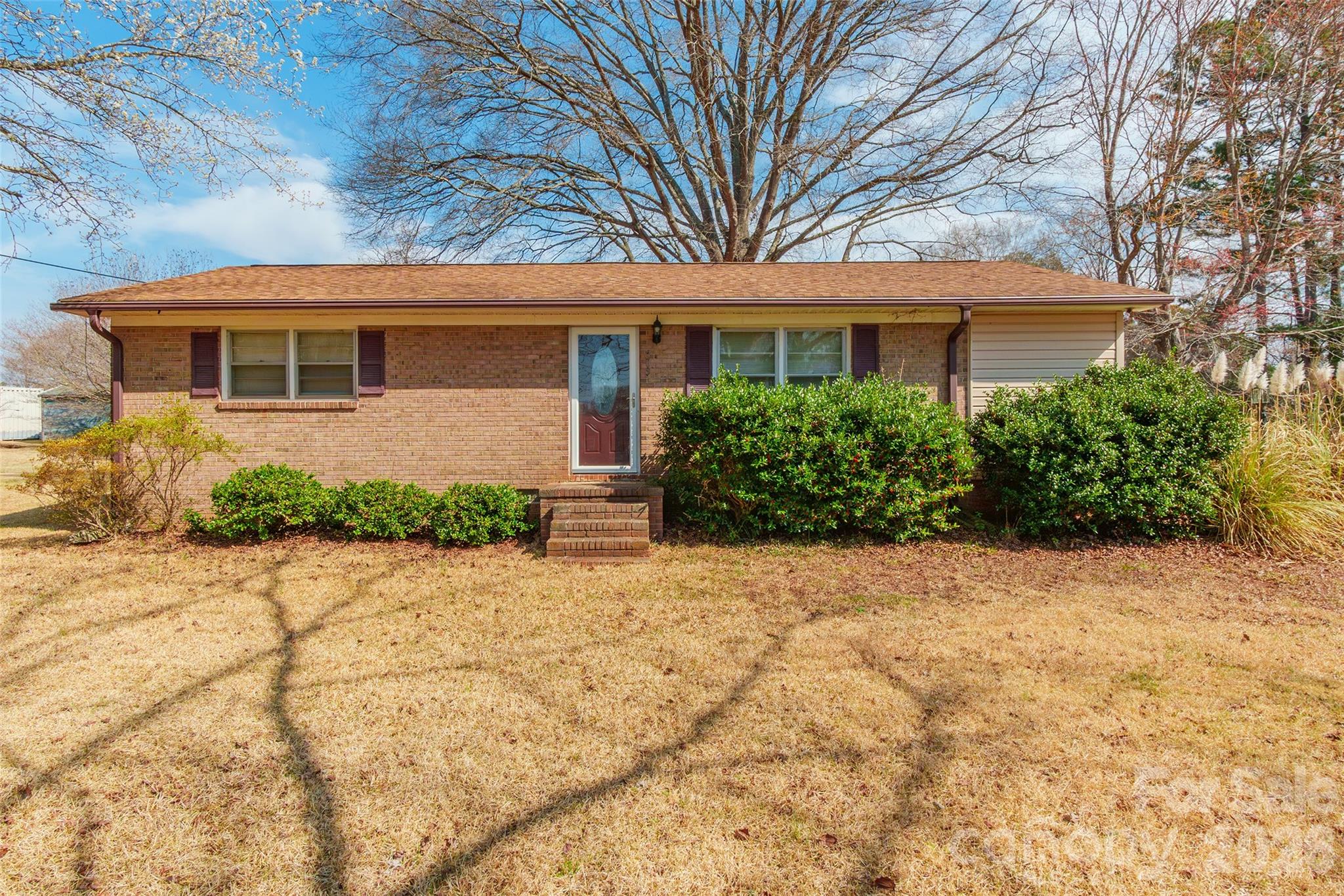 203 Cottage Place York, SC 29745 - Photo 3 of 28
