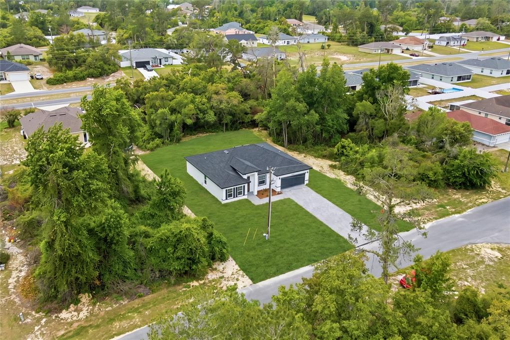 16390 Southwest 27th Terrace Road Ocala, FL 34473 - Photo 33 of 35