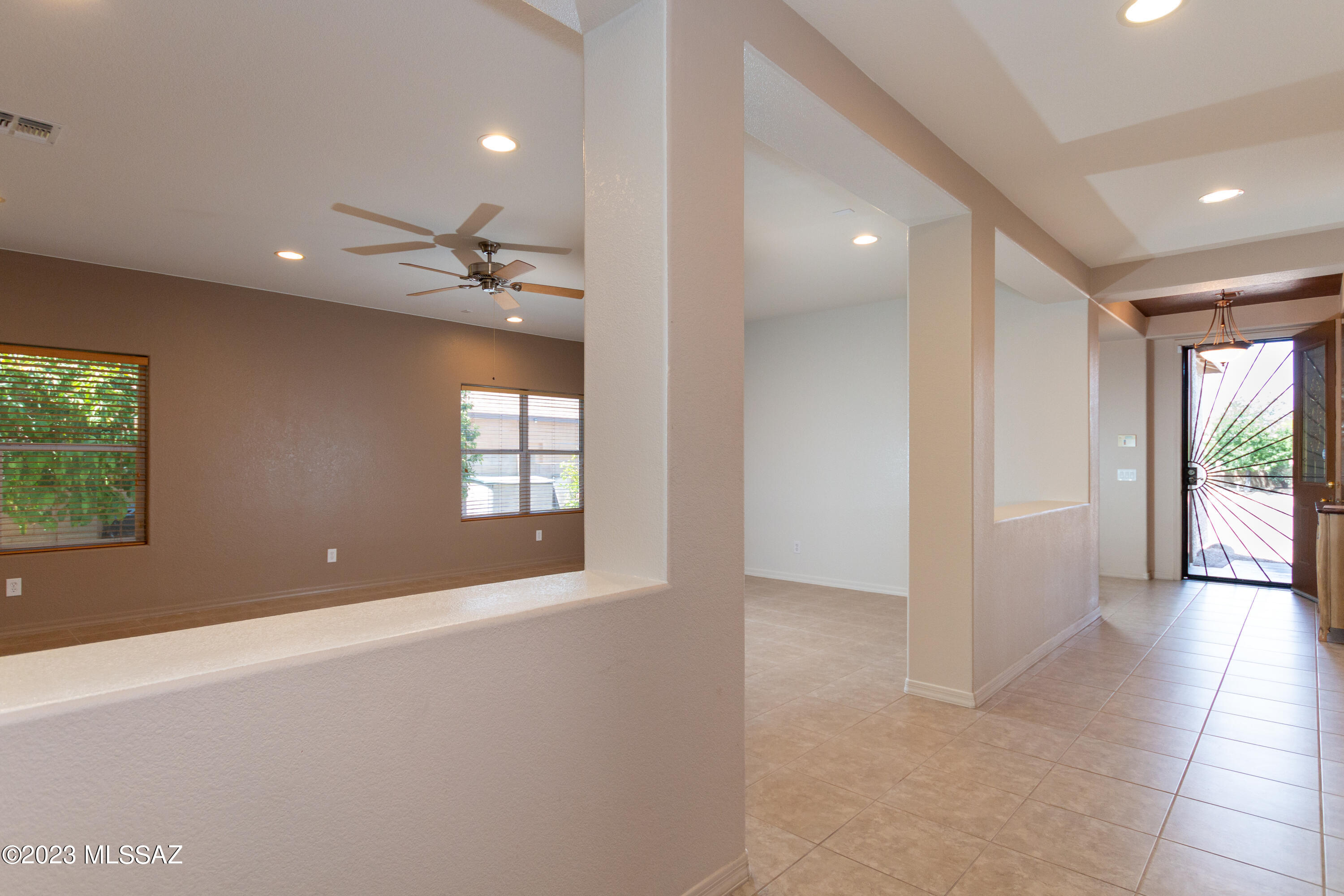 3237 South Desert Echo Road Tucson, AZ 85735 - Photo 3 of 41 Gallery Image 3