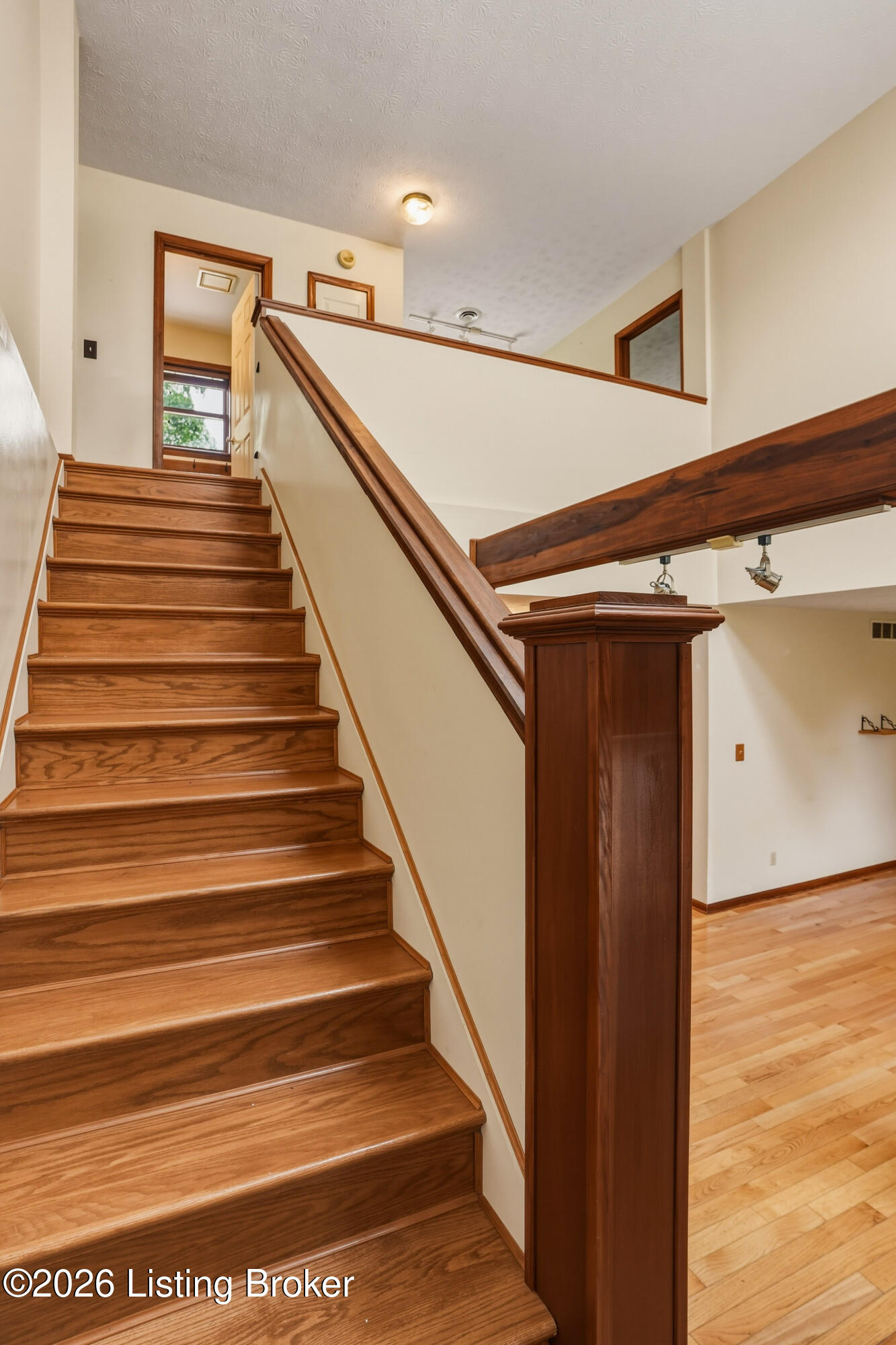 679 Bridgeport-Benson Road Frankfort, KY 40601 - Photo 45 of 82 051_Staircase