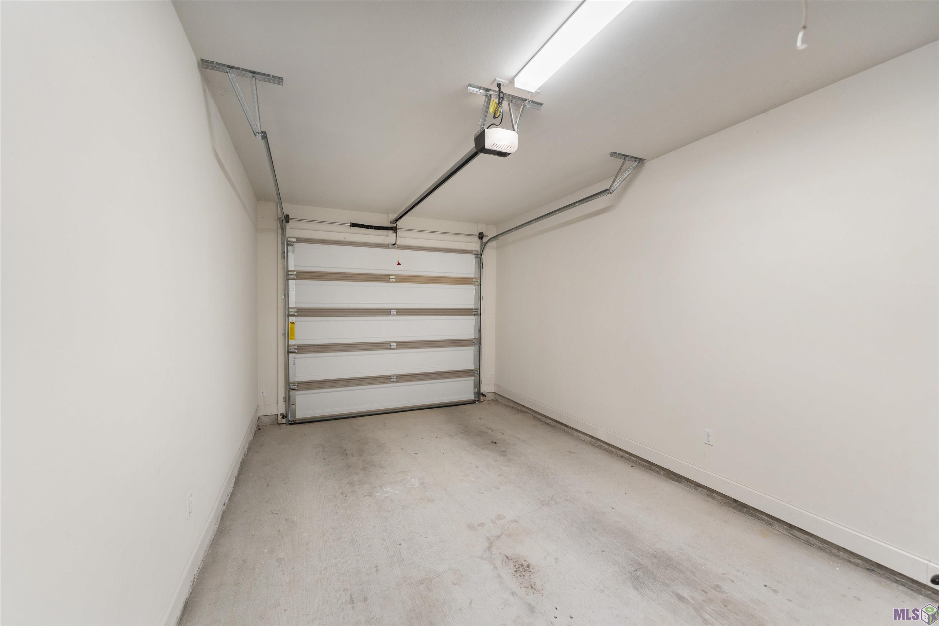 9017 Lockhart Road, Unit 5C Denham Springs, LA 70726 - Photo 11 of 13 Gallery Image 11