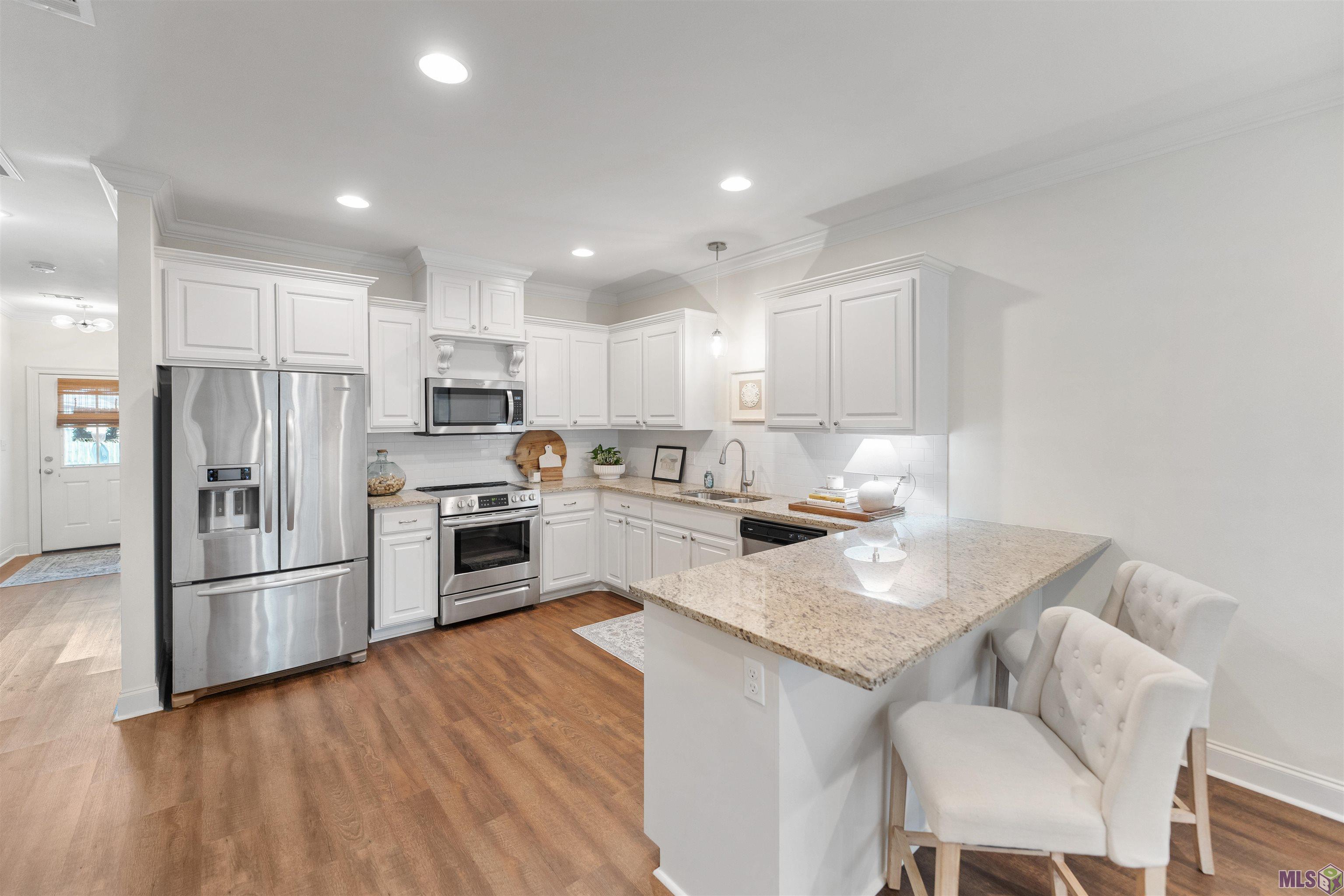 9017 Lockhart Road, Unit 5C Denham Springs, LA 70726 - Photo 4 of 13 Gallery Image 4