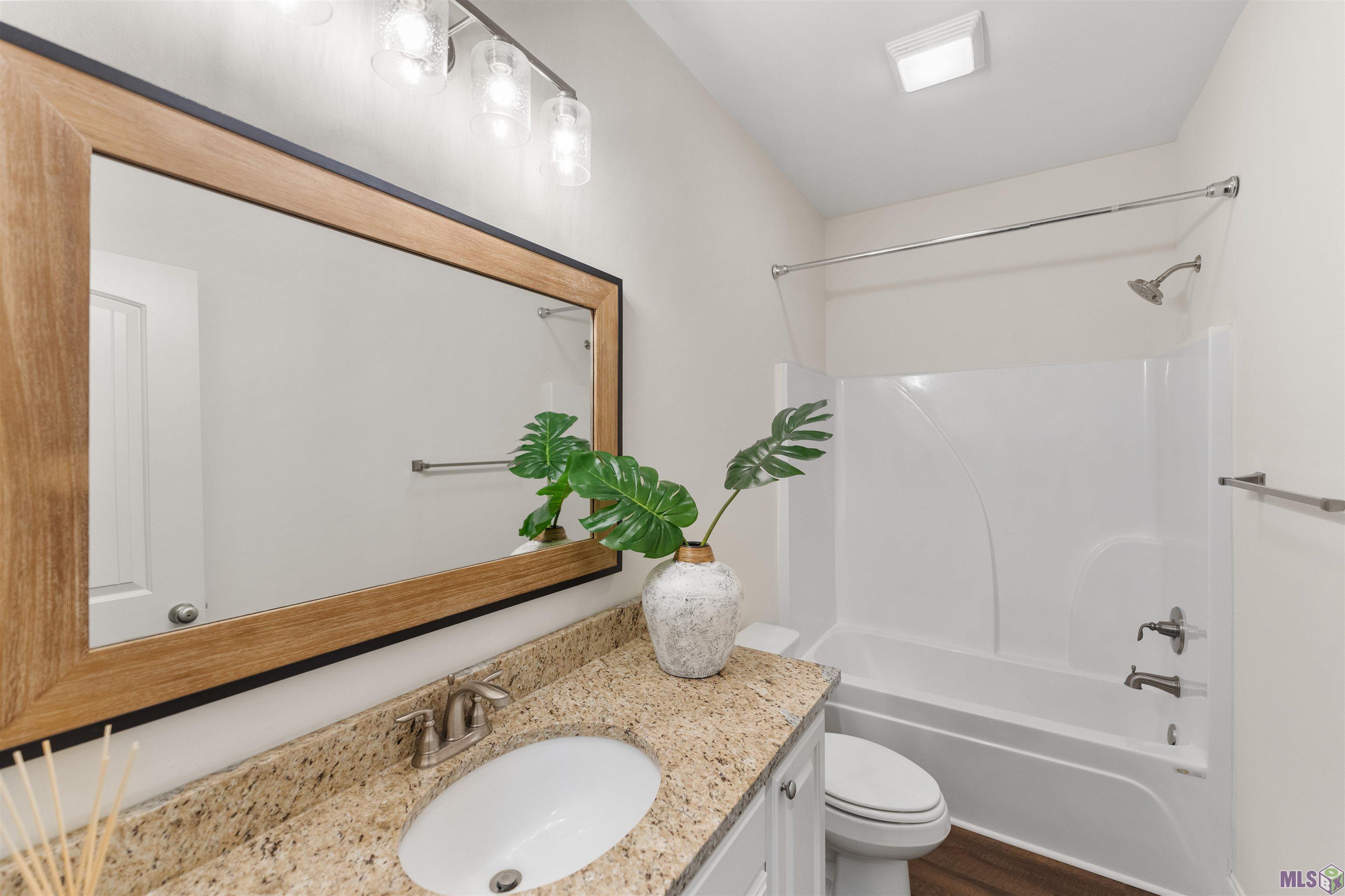9017 Lockhart Road, Unit 5C Denham Springs, LA 70726 - Photo 10 of 13 Gallery Image 10