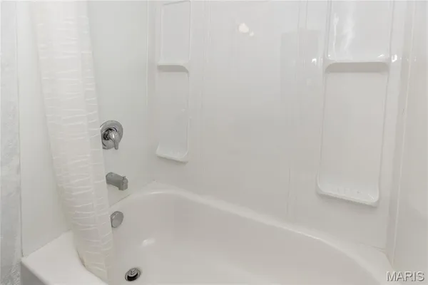$199,900 | 711 Erskine Avenue, St. Louis, MO 63125