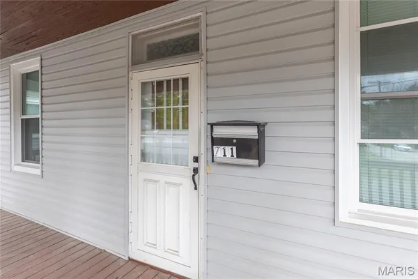 $199,900 | 711 Erskine Avenue, St. Louis, MO 63125