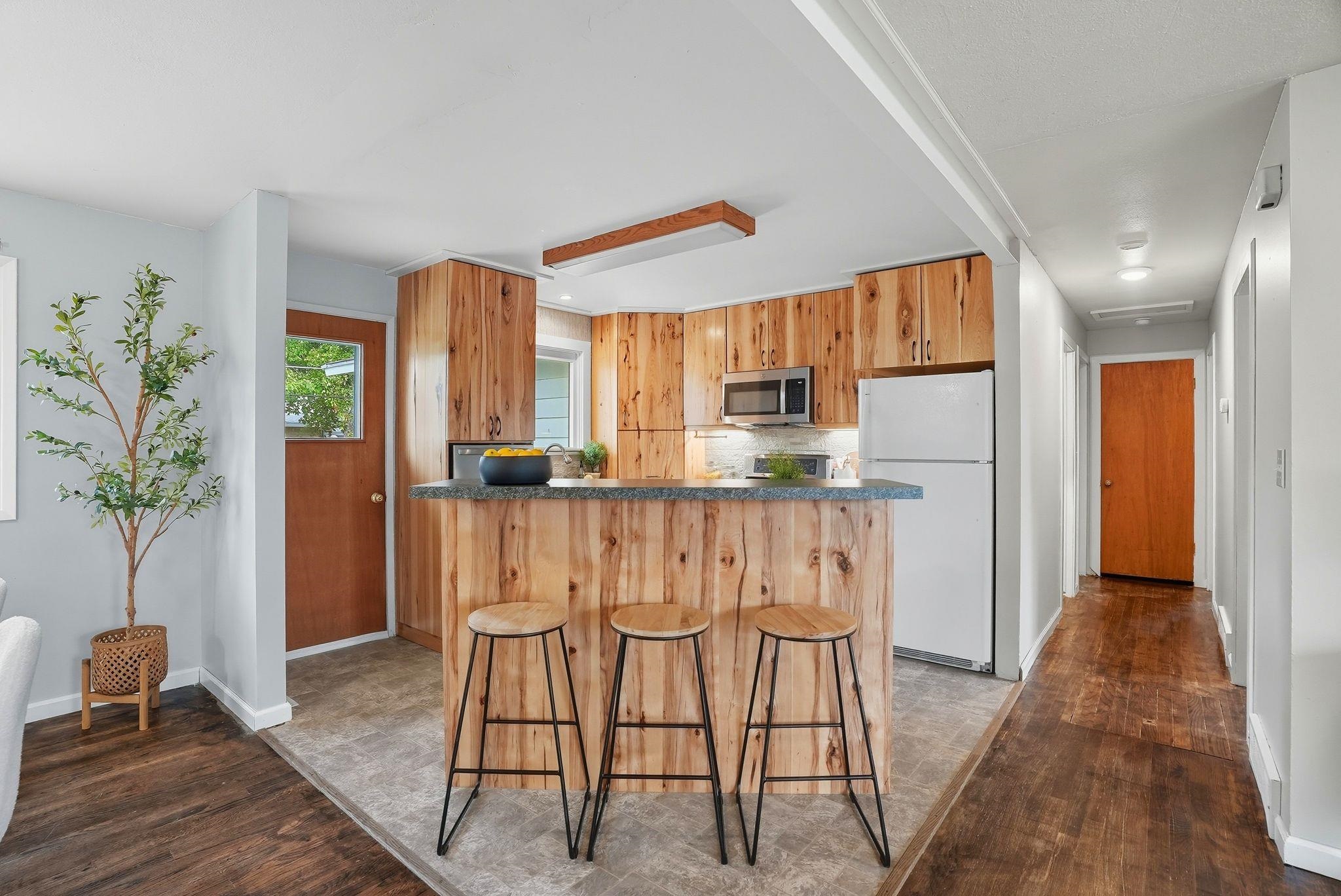 908 North Ravalli Court Spokane Valley, WA 99037 - Photo 13 of 31