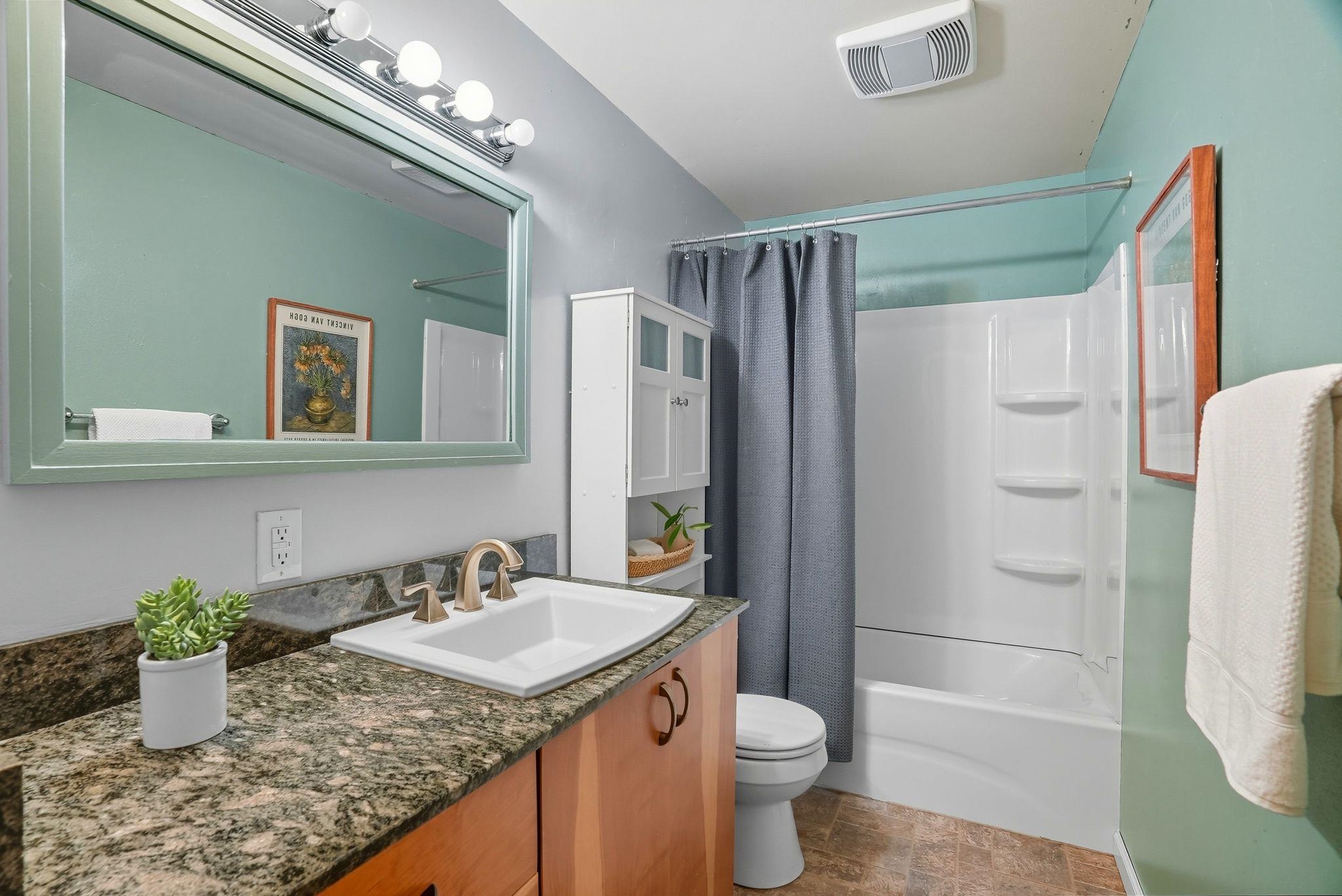 908 North Ravalli Court Spokane Valley, WA 99037 - Photo 20 of 31