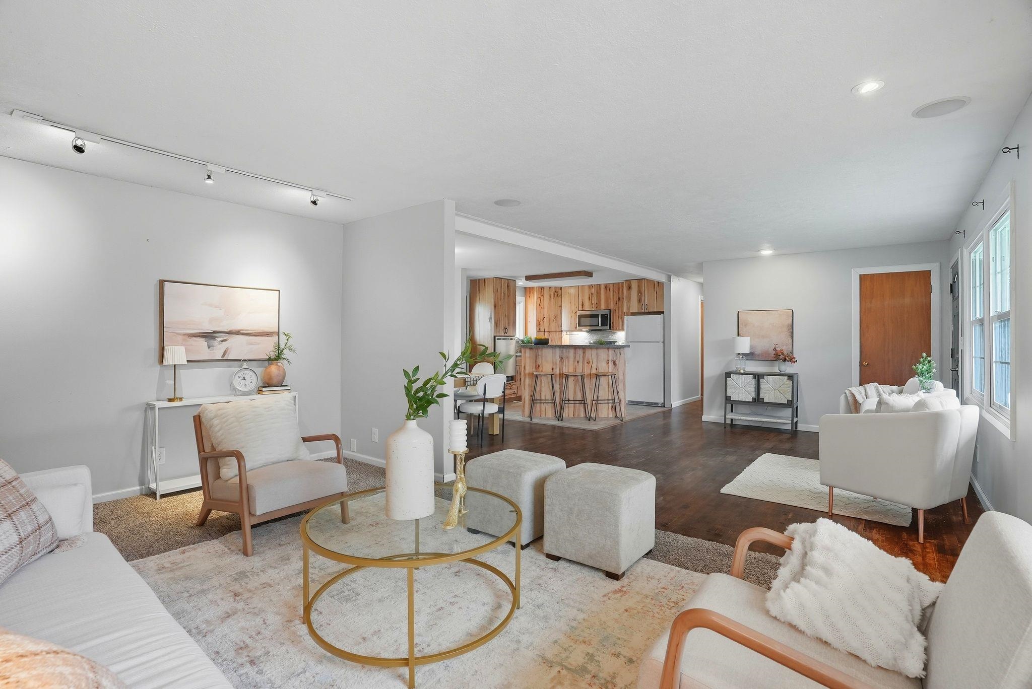 908 North Ravalli Court Spokane Valley, WA 99037 - Photo 8 of 31