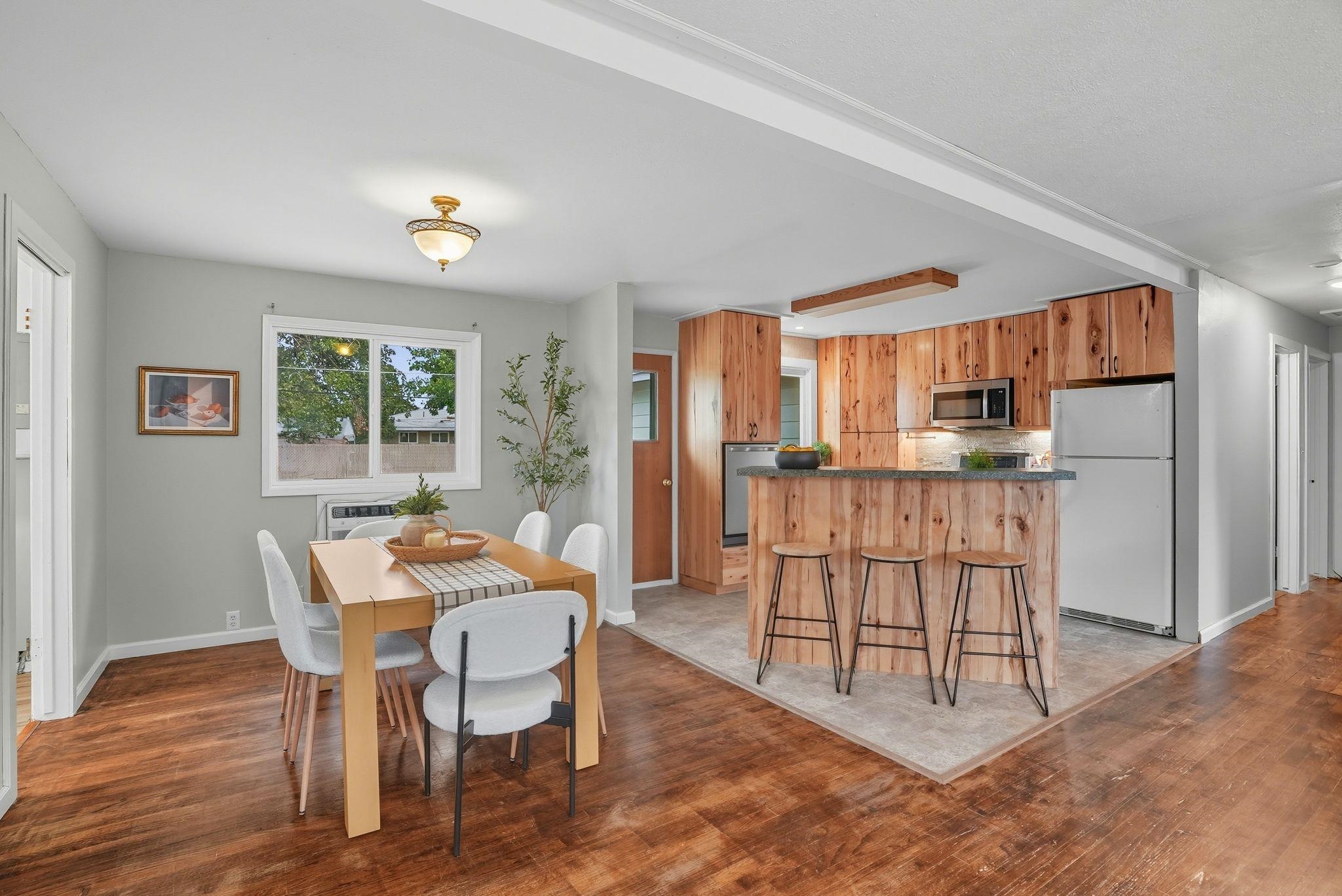 908 North Ravalli Court Spokane Valley, WA 99037 - Photo 10 of 31