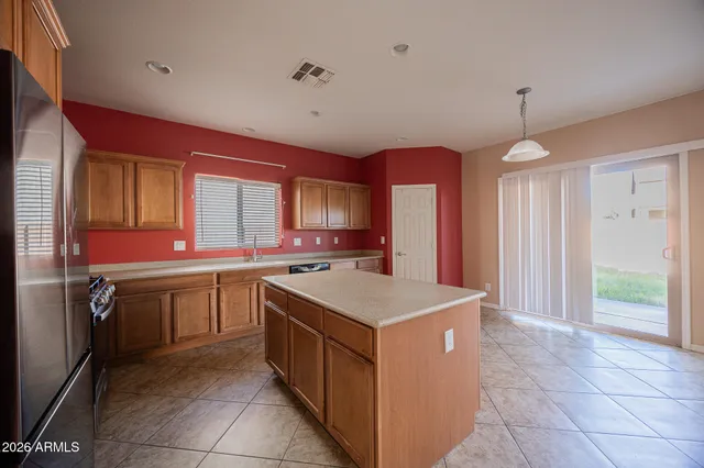 $1,995 | 30268 West Sheila Lane, Buckeye, AZ 85396