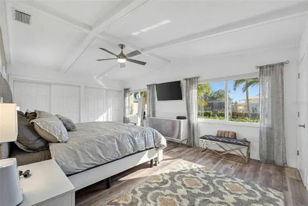 $1,749,000 | 136 Windward Island, Clearwater Beach, FL 33767