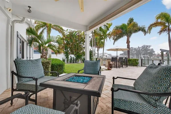 $1,749,000 | 136 Windward Island, Clearwater Beach, FL 33767