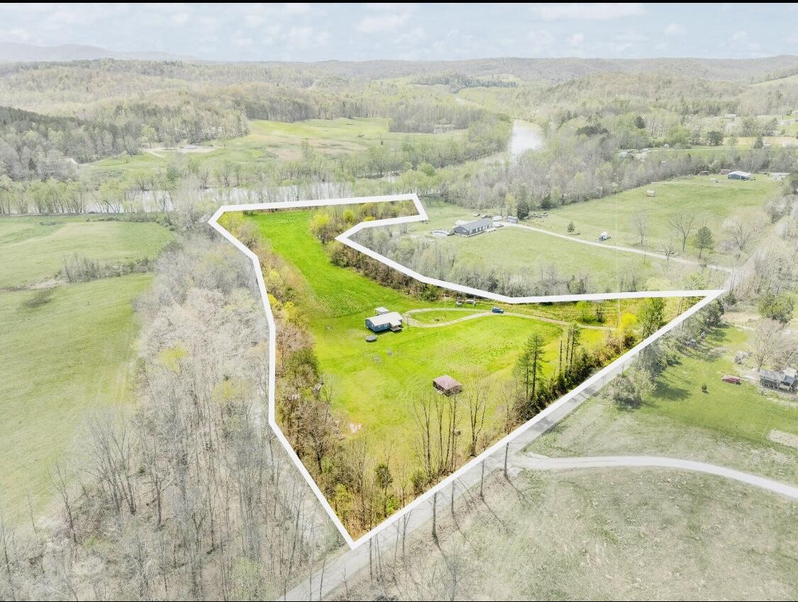 1615 River Road Williamsburg, KY 40769 - Photo 1 of 40 IMG_8380