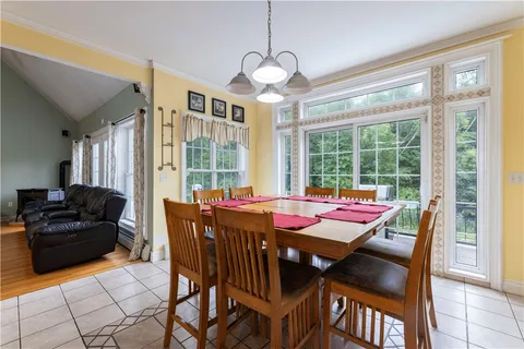 $749,900 | 36 Breakneck Hill Road, Killingly, CT 06241