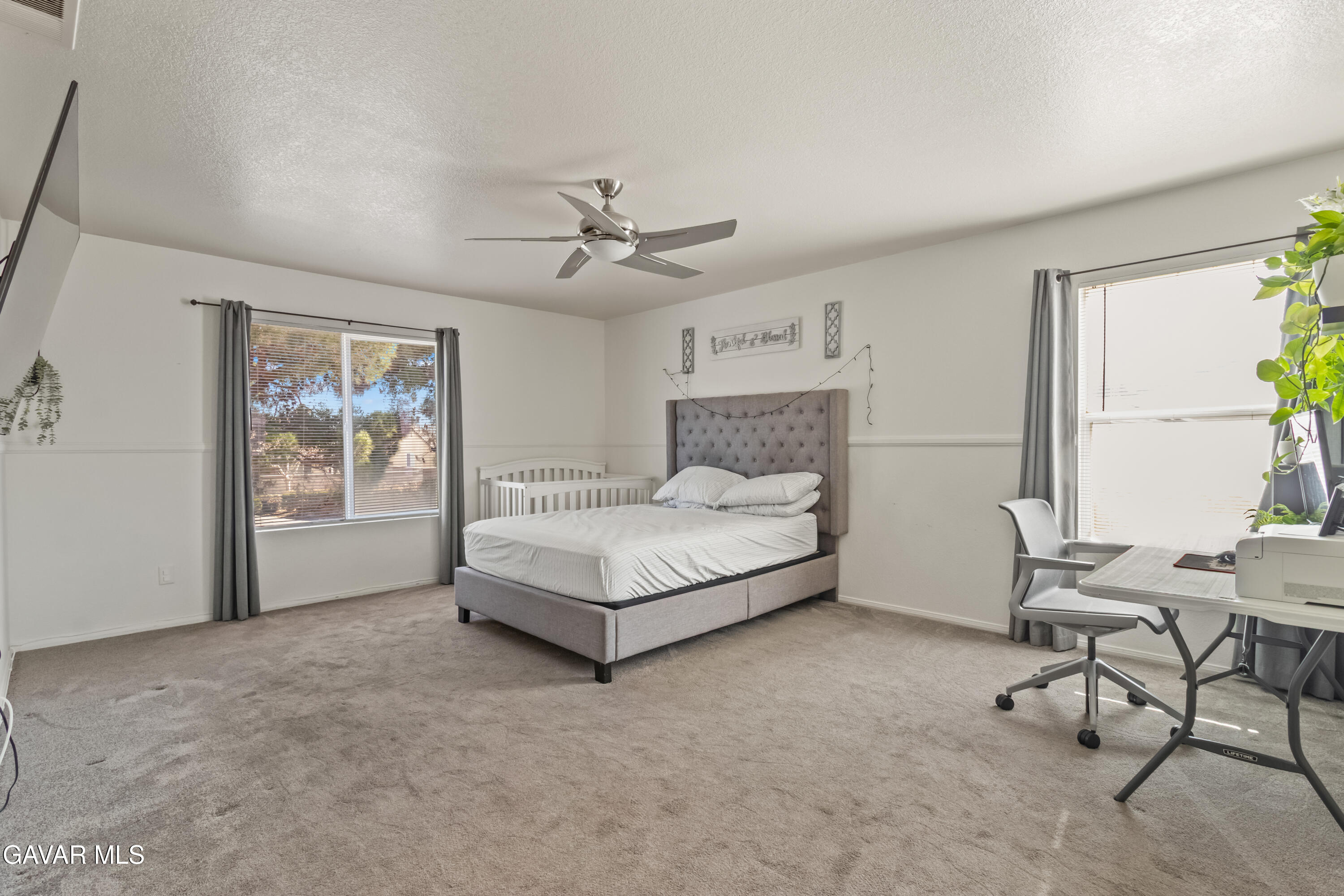 45728 Barham Avenue Lancaster, CA 93534 - Photo 8 of 14 8