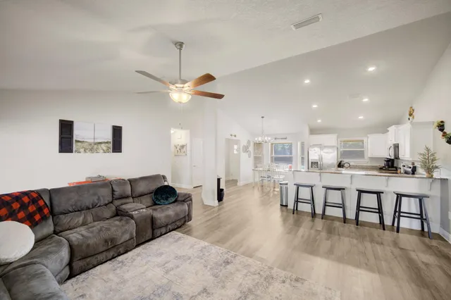 $340,000 | 2045 Broad Street, Crestview, FL 32536