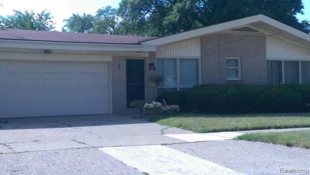 17319 Westover Road Southfield, MI 48075 - Photo 2 of 6 IMAG0643.jpg