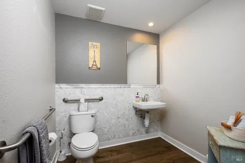 $719,000 | 228 Johnson Street, Windsor, CA 95492