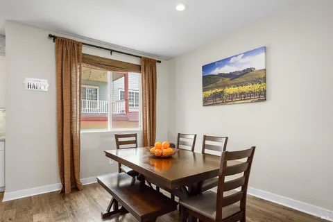$719,000 | 228 Johnson Street, Windsor, CA 95492