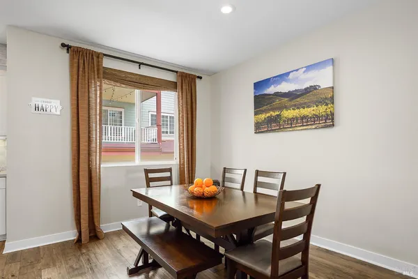 $719,000 | 228 Johnson Street, Windsor, CA 95492