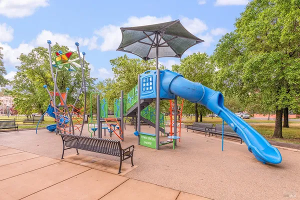 $719,000 | 228 Johnson Street, Windsor, CA 95492