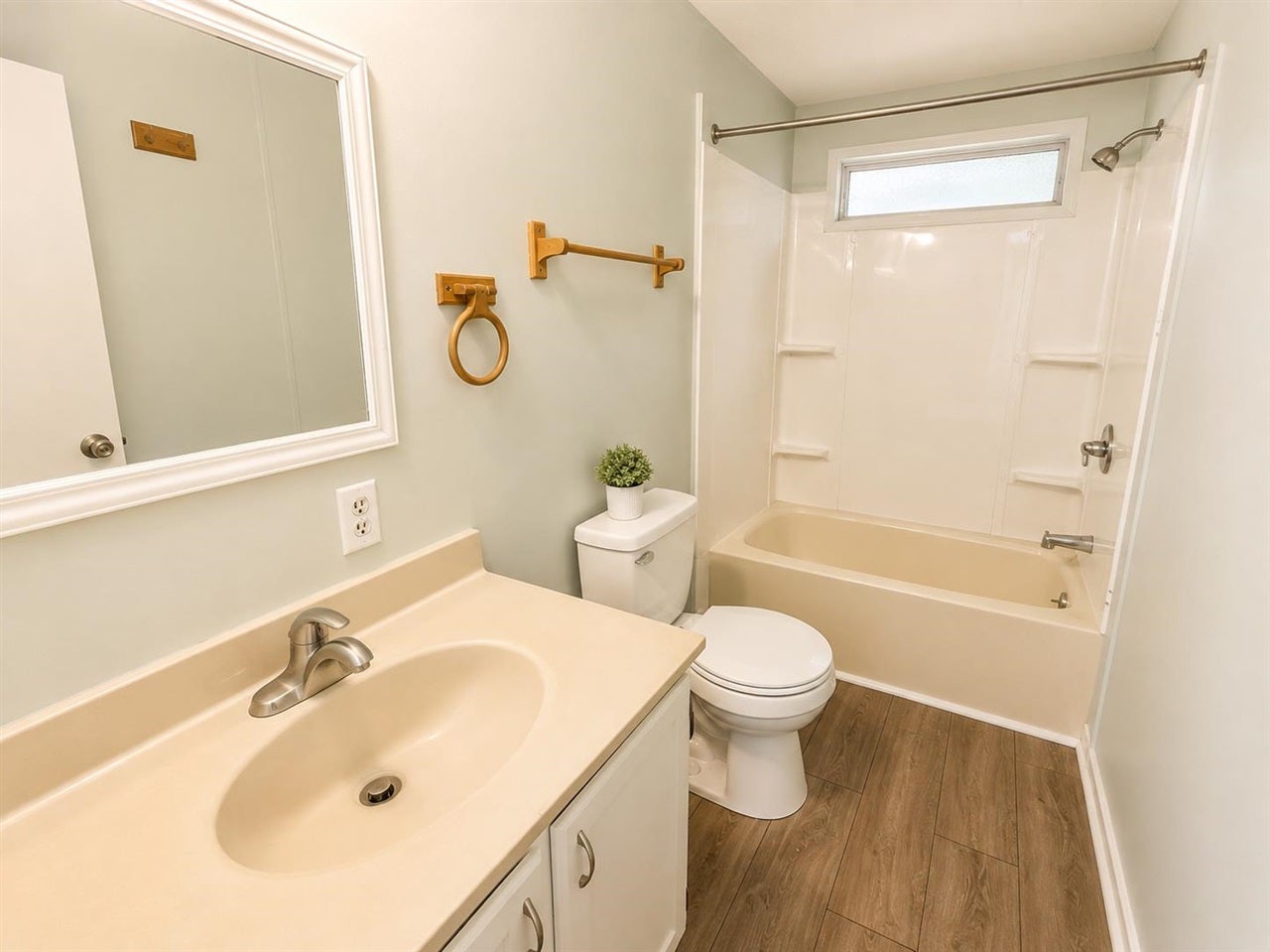 5750 Randolph Goodluck Road Summer Shade, KY 42166 - Photo 23 of 33 Gallery Image 23
