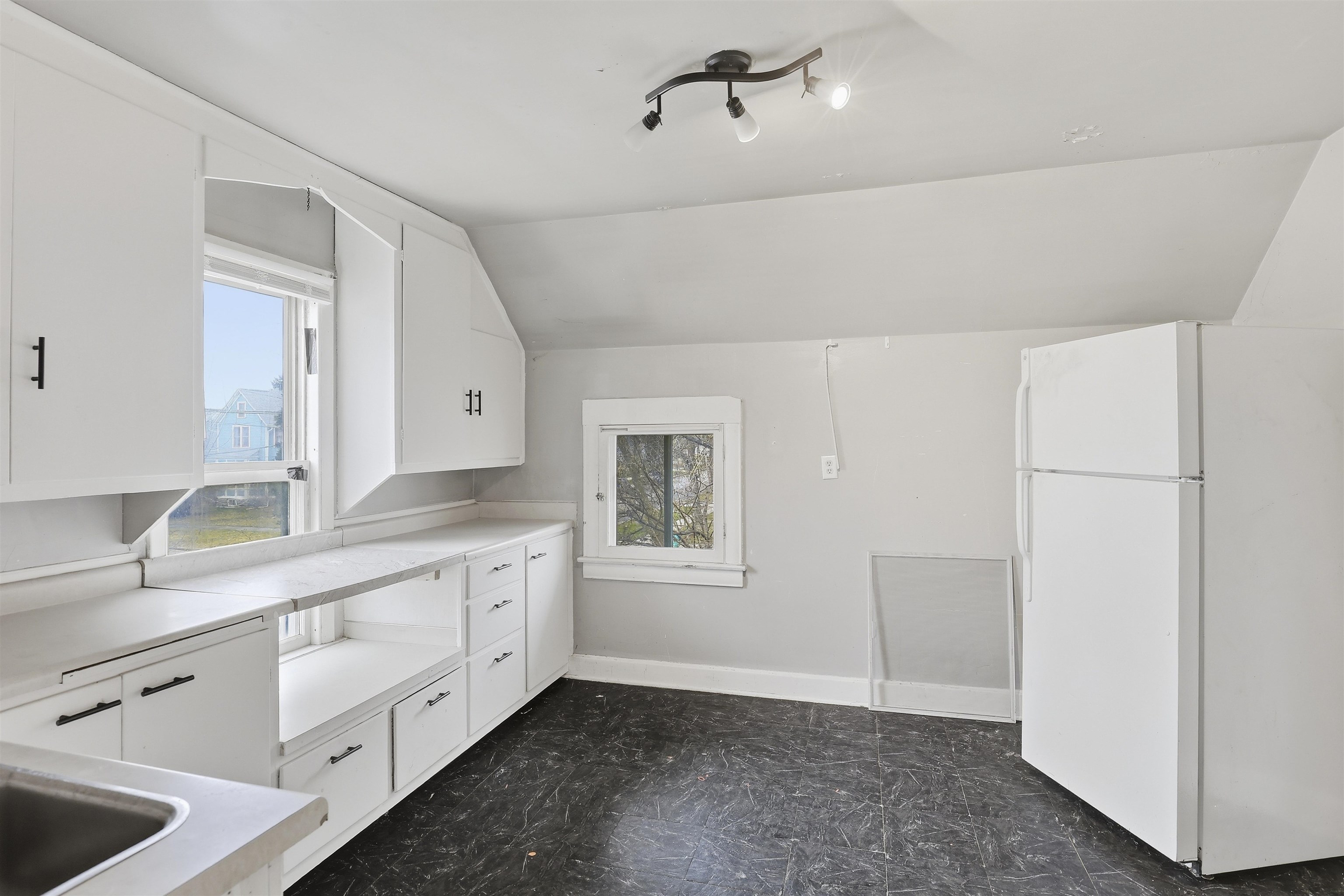 840 West 5th Street Appleton, WI 54914 - Photo 18 of 25