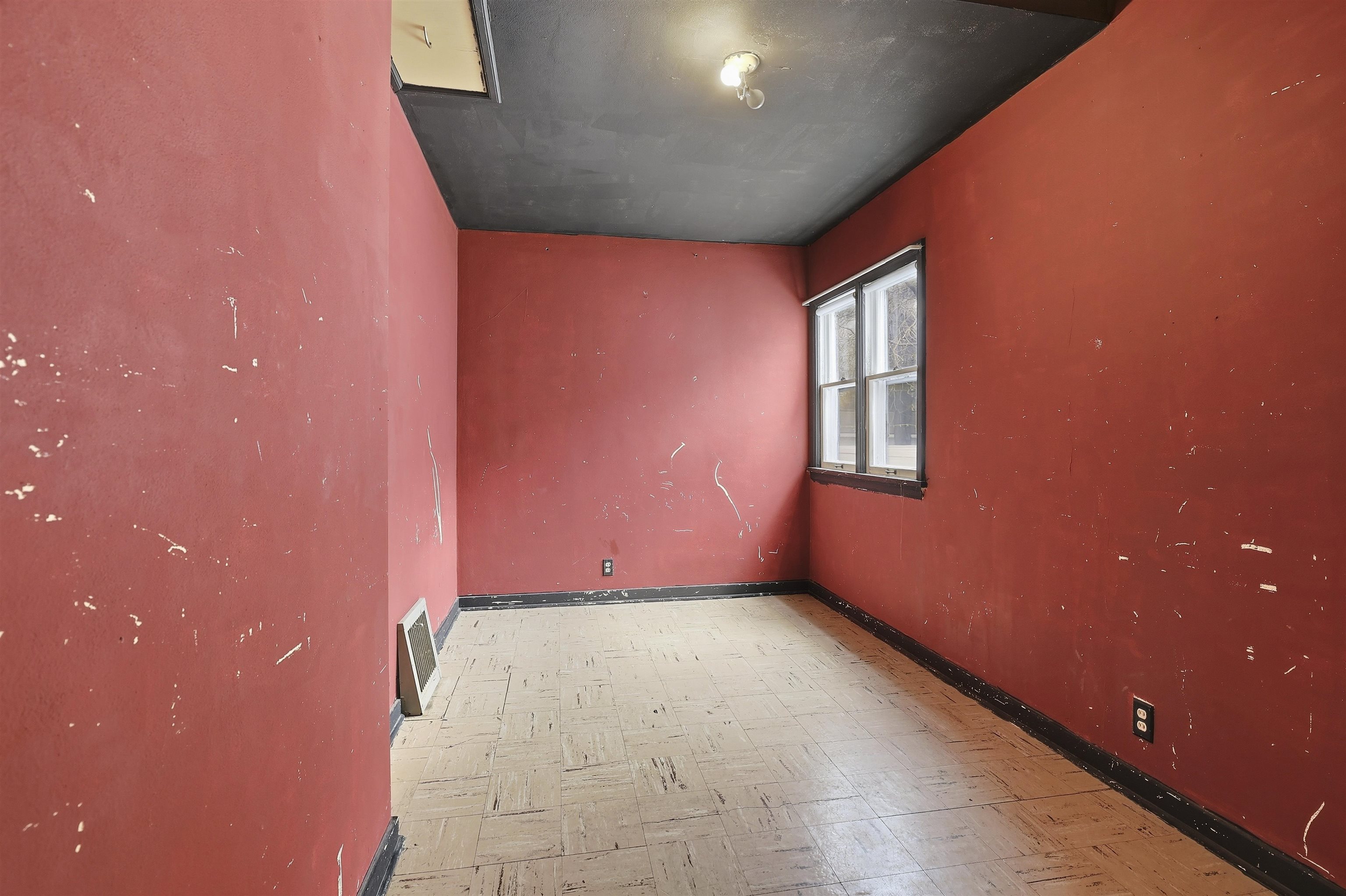 840 West 5th Street Appleton, WI 54914 - Photo 8 of 25