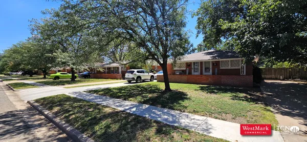 $1,100,000 | 3511-3519 35th Street, Lubbock, TX 79413