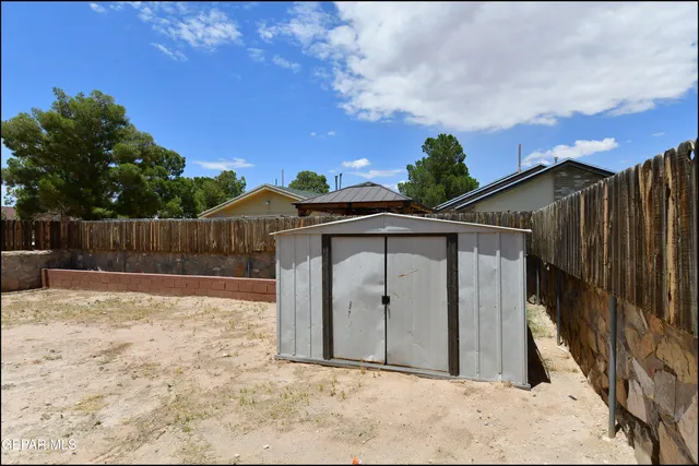 $195,000 | 11921 Royal Woods Drive, El Paso, TX 79936