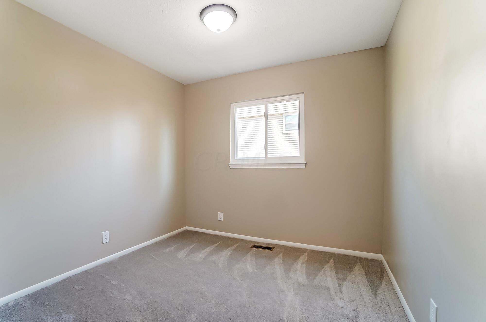 334 Regents Road Gahanna, OH 43230 - Photo 22 of 29 028