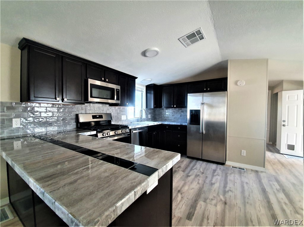 4165 North Shadow Road Kingman, AZ 86409 - Photo 3 of 40 Gallery Image 3