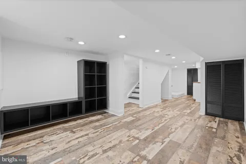 $309,900 | 345 Roseberry Street, Philadelphia, PA 19148