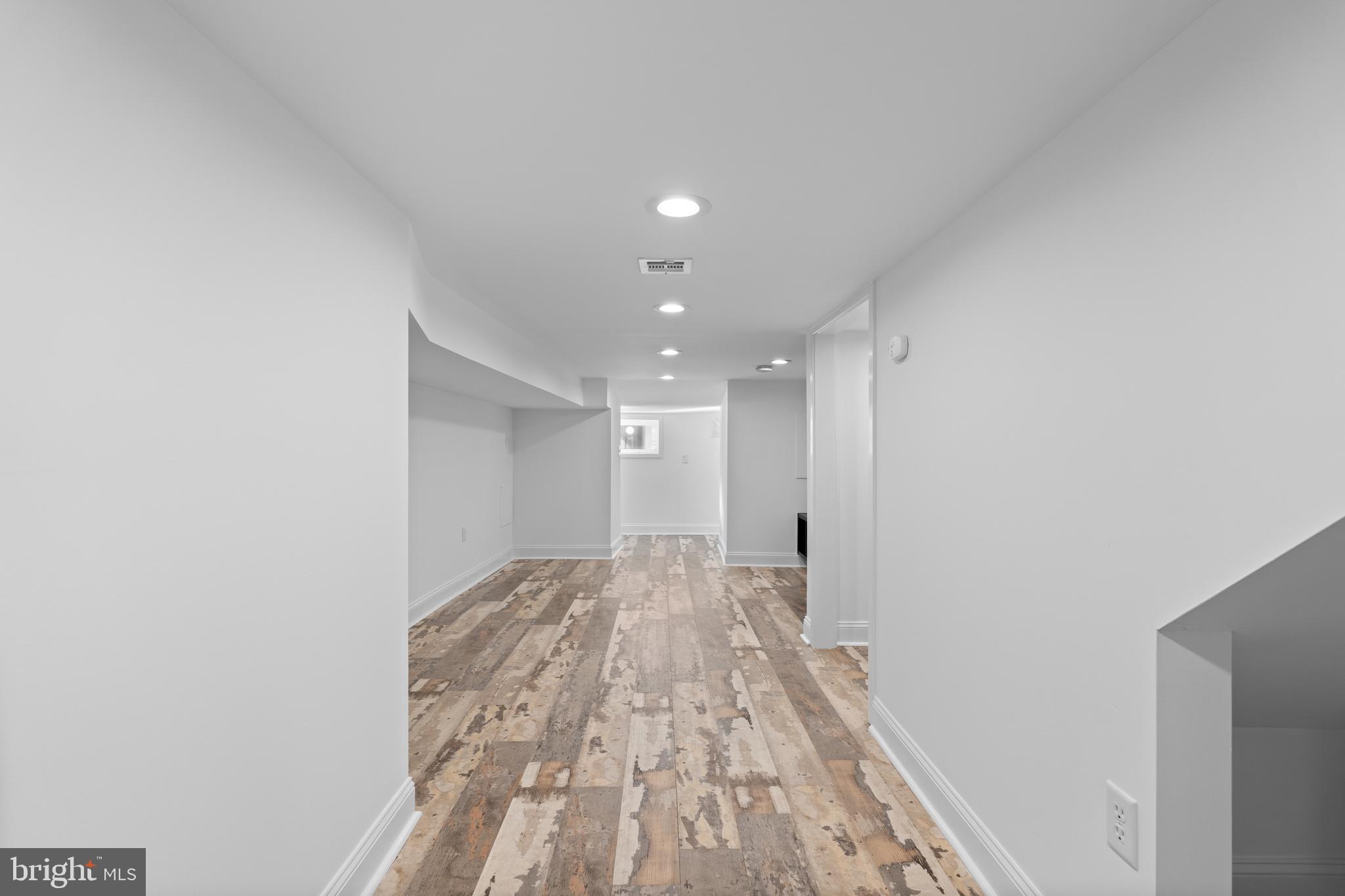 345 Roseberry Street Philadelphia, PA 19148 - Photo 18 of 30