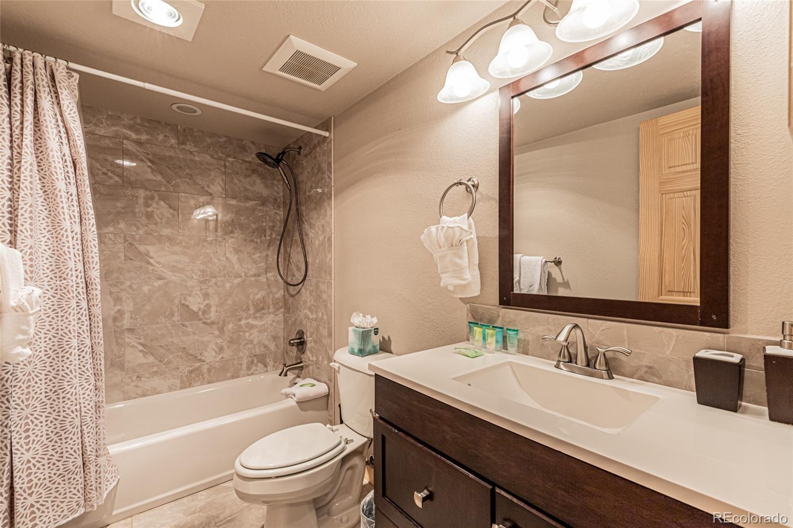 2602 Longthong Road, Unit 307 Steamboat Springs, CO 80487 - Photo 22 of 29 Gallery Image 22