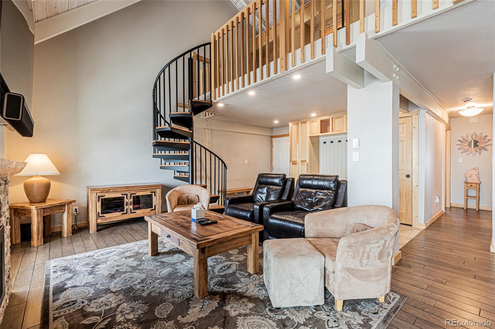 2602 Longthong Road, Unit 307 Steamboat Springs, CO 80487 - Photo 9 of 29 Gallery Image 9
