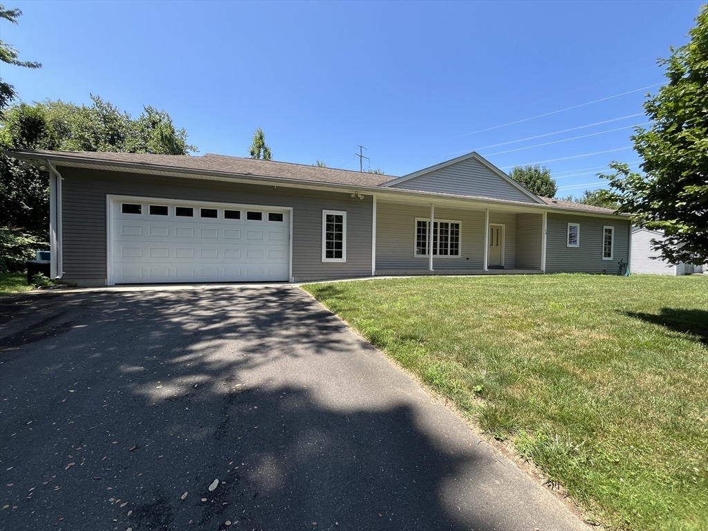 20 Gaspee Street Chicopee, MA 01013 - Photo 1 of 30