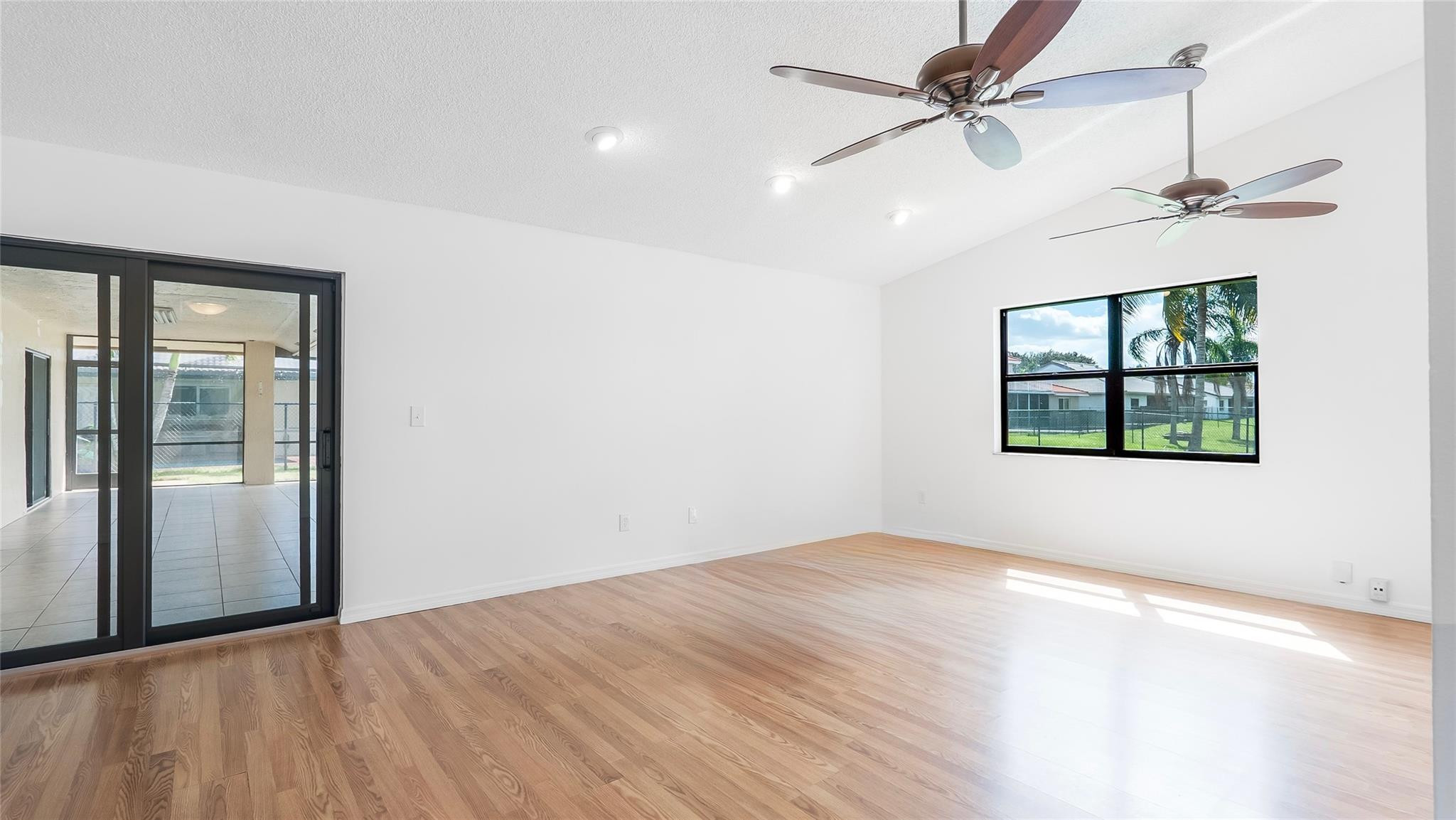 15600 Huntridge Road Davie, FL 33331 - Photo 17 of 49 Photo 17