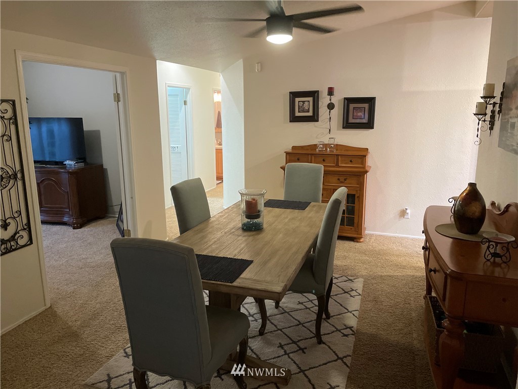 11321 Angeline Road East Bonney Lake, WA 98391 - Photo 12 of 30 Gallery Image 12