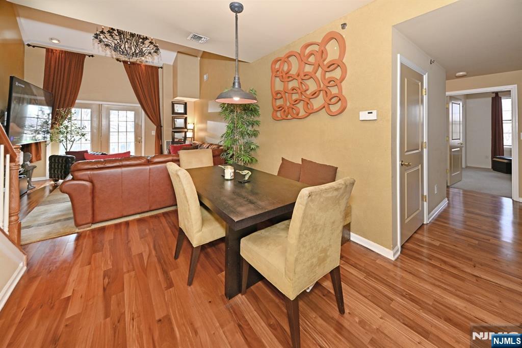 175 Rochelle Avenue, Unit 301 Rochelle Park, NJ 07662 - Photo 3 of 24