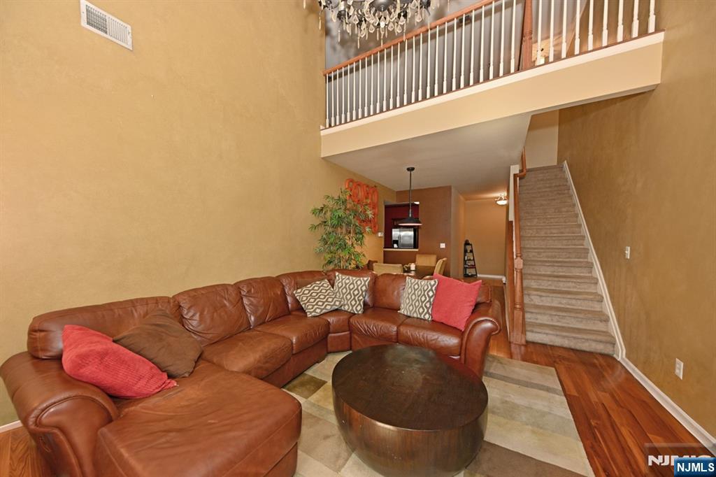 175 Rochelle Avenue, Unit 301 Rochelle Park, NJ 07662 - Photo 6 of 24