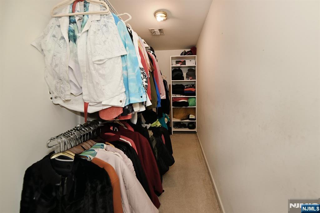 175 Rochelle Avenue, Unit 301 Rochelle Park, NJ 07662 - Photo 8 of 24